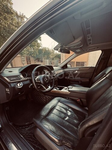 Mercedes E 300 d 2010, 366,000 km - 3.0 l - Bakı