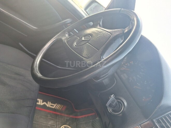 Mercedes C 220 d 1998, 458,000 km - 2.2 л - Bakı