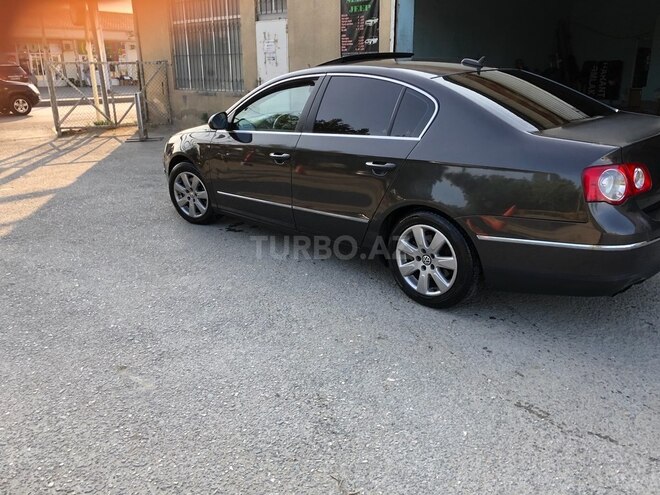 Volkswagen Passat 2006, 674,682 km - 2.0 l - Bakı