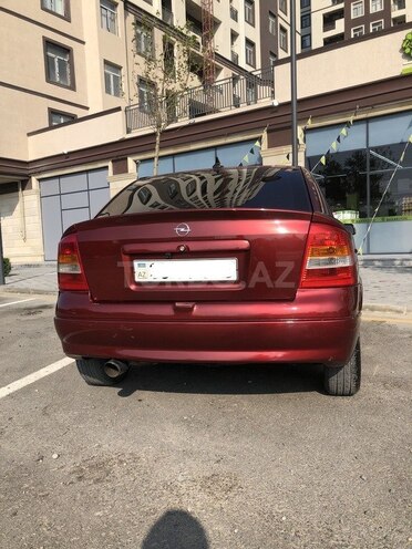 Opel Astra 2000, 250,000 km - 1.6 л - Bakı