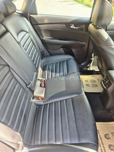 Kia Forte-7