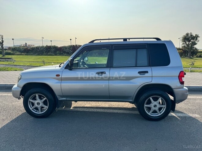 Mitsubishi Pajero io 1999, 291,000 km - 1.8 l - Bakı