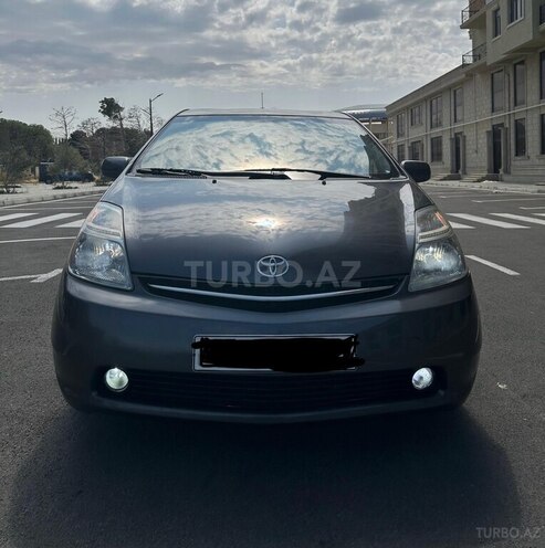 Toyota Prius-1