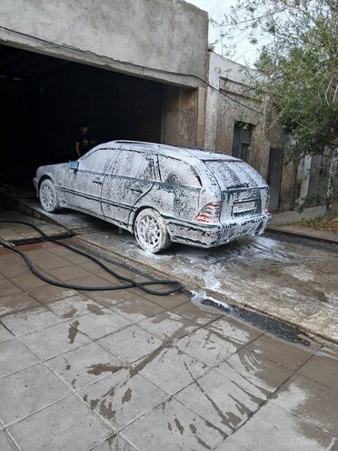 Mercedes C 180 1999, 455,555 km - 2.0 l - Salyan