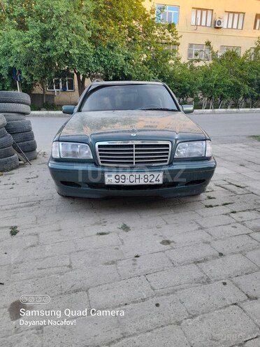 Mercedes C 180 1999, 455,555 km - 2.0 l - Salyan