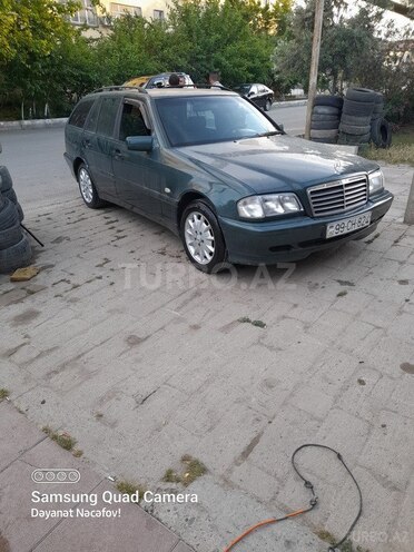 Mercedes C 180 1999, 455,555 km - 2.0 l - Salyan
