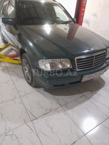 Mercedes C 180 1999, 455,555 km - 2.0 l - Salyan