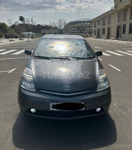 Toyota Prius-14