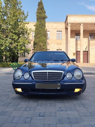 Mercedes E 220 d 2000, 450,000 km - 2.2 l - Yevlax