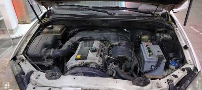 Ssang Yong Kyron-8