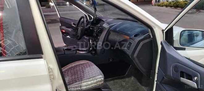 Ssang Yong Kyron-5