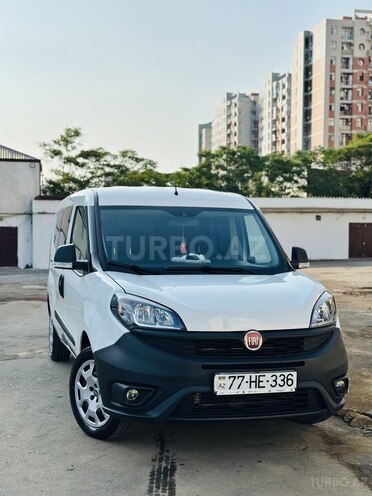 Fiat Doblo 2022, 37,379 km - 1.4 l - Bakı