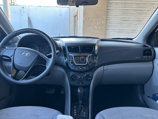 Hyundai Accent 2017, 225,308 km - 1.6 l - Bakı