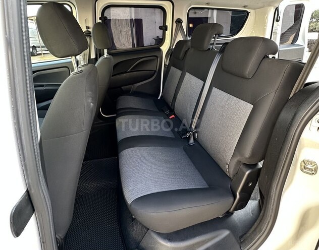 Fiat Doblo 2022, 37,379 km - 1.4 l - Bakı