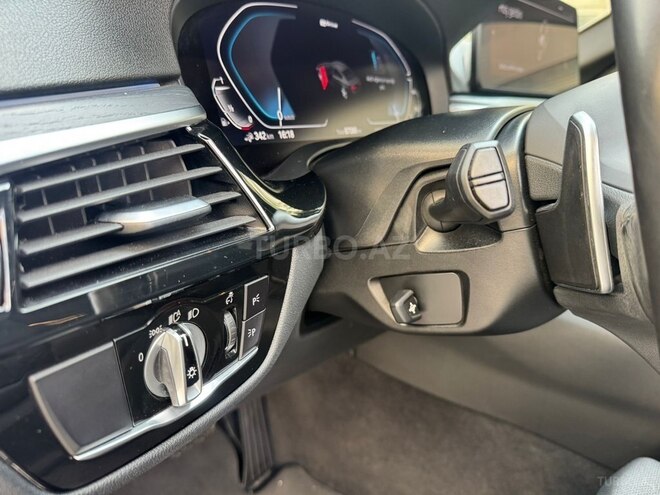 BMW 530e 2023, 53,500 km - 2.0 l - Bakı