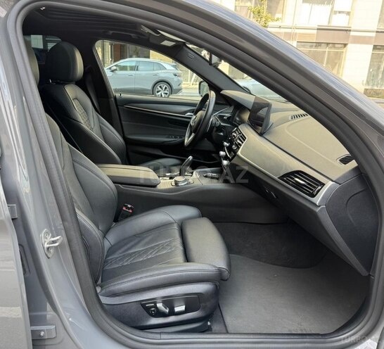 BMW 530e 2023, 53,500 km - 2.0 l - Bakı