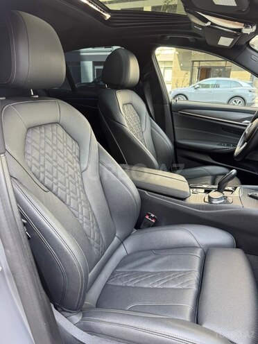 BMW 530e 2023, 53,500 km - 2.0 l - Bakı