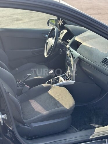 Opel Astra 2009, 258,000 km - 1.4 l - Bakı