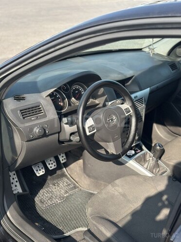 Opel Astra 2009, 258,000 km - 1.4 l - Bakı