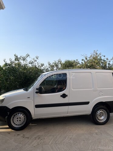 Fiat Doblo 2015, 300,000 km - 1.4 l - Bakı