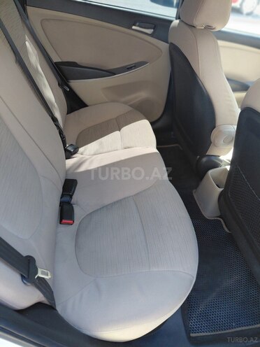 Hyundai Accent 2017, 136,794 km - 1.6 l - Bakı