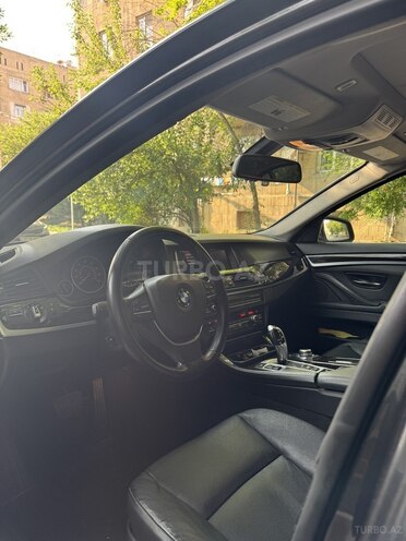 BMW 528-13