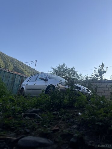 Renault Megane 2008, 286,000 km - 1.5 l - Bakı