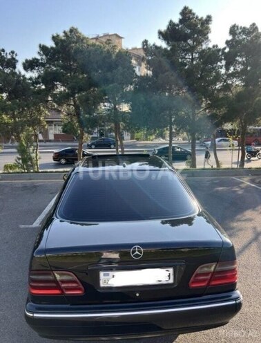 Mercedes E 220 d 1999, 516,000 km - 2.2 l - Bakı