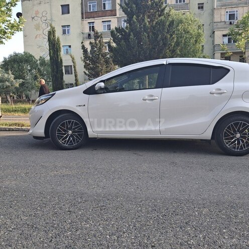 Toyota Aqua 2017, 68,000 km - 1.5 l - Sumqayıt