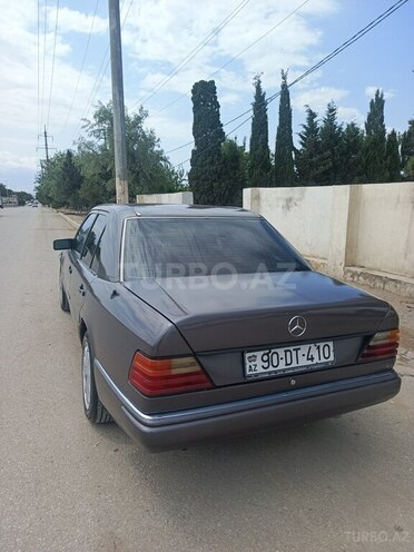 Mercedes E 200 1991, 209,300 km - 2.0 л - Sumqayıt