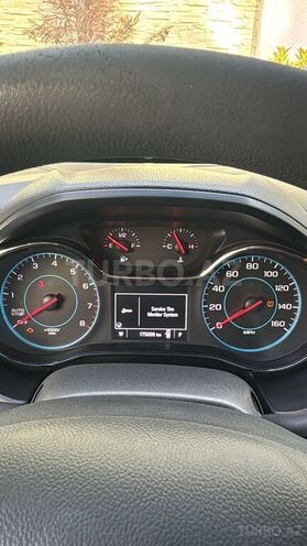 Chevrolet Cruze-8