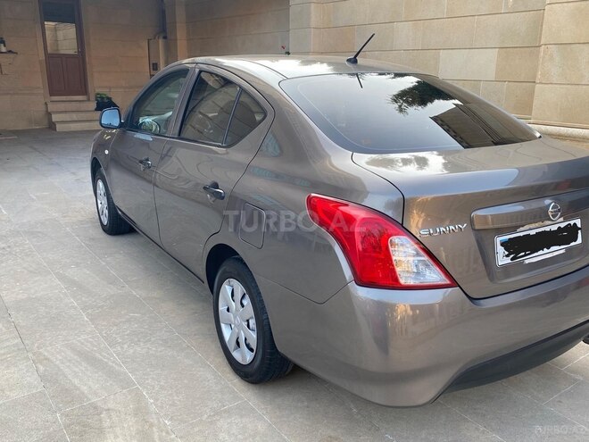 Nissan Sunny 2015, 285,000 km - 1.5 l - Bakı
