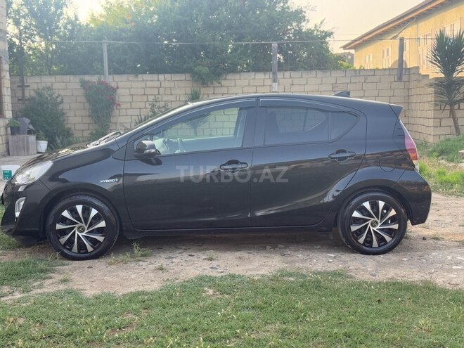 Toyota Aqua 2016, 72,000 km - 1.5 l - Bakı