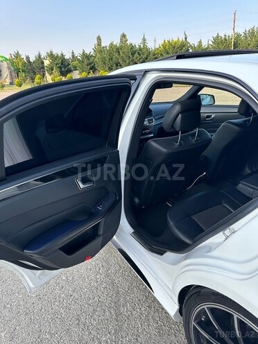 Mercedes E 200 2013, 250,000 km - 2.0 l - Xaçmaz