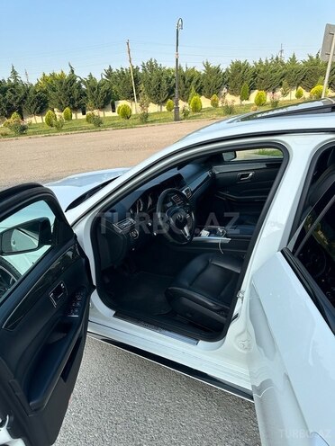 Mercedes E 200 2013, 250,000 km - 2.0 l - Xaçmaz