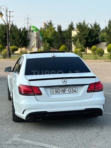 Mercedes E 200 2013, 250,000 km - 2.0 l - Xaçmaz