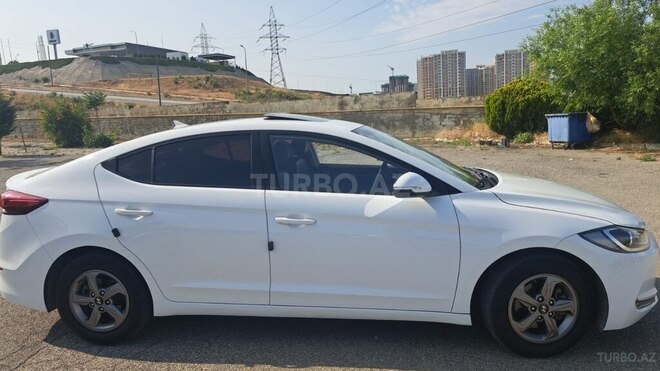 Hyundai Avante 2016, 133,000 km - 1.6 l - Bakı