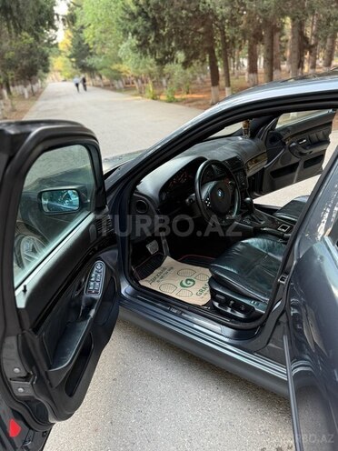 BMW 525 2000, 250,497 km - 2.5 l - Bakı