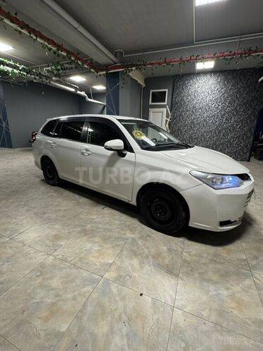 Toyota Corolla Fielder 2016, 324,221 km - 1.5 л - Bakı