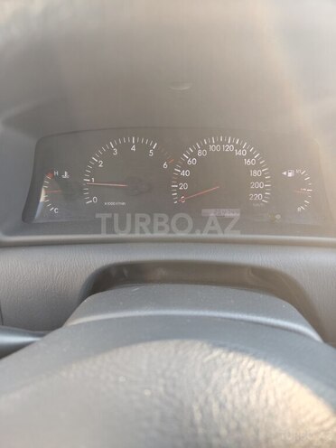 Toyota Corolla 2005, 263,000 km - 1.4 l - Bakı
