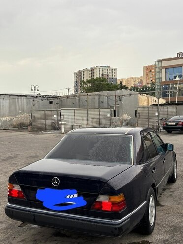 Mercedes E 200 1991, 400,000 km - 2.0 l - Bakı