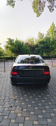Mercedes E 220 d 2007, 413,000 km - 2.2 l - Yevlax