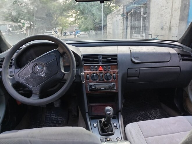 Mercedes C 180 1997, 556,756 km - 1.8 l - Bakı