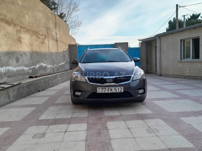 Kia Ceed 2010, 258,000 km - 1.6 л - Bakı