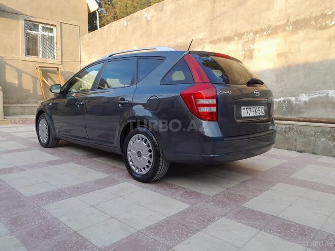 Kia Ceed 2010, 258,000 km - 1.6 л - Bakı