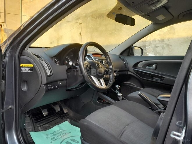 Kia Ceed 2010, 258,000 km - 1.6 л - Bakı