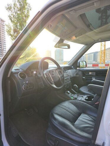 Land Rover Discovery-9