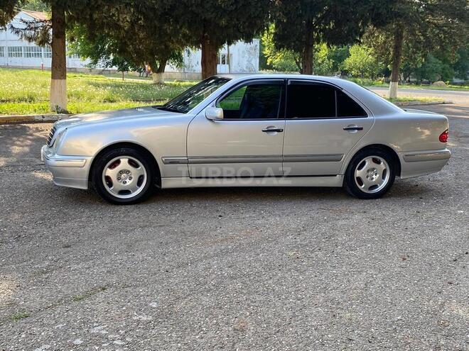 Mercedes E 240 1998, 395,890 km - 2.4 л - Qazax