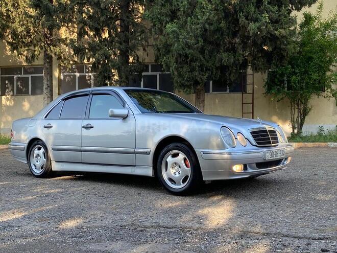 Mercedes E 240 1998, 395,890 km - 2.4 л - Qazax