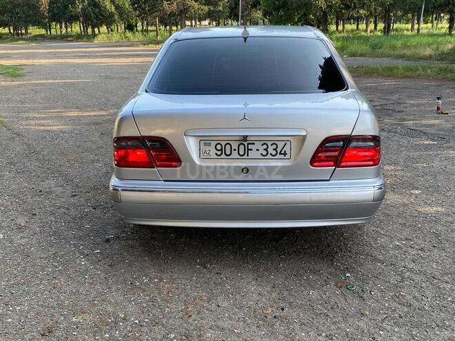 Mercedes E 240 1998, 395,890 km - 2.4 л - Qazax